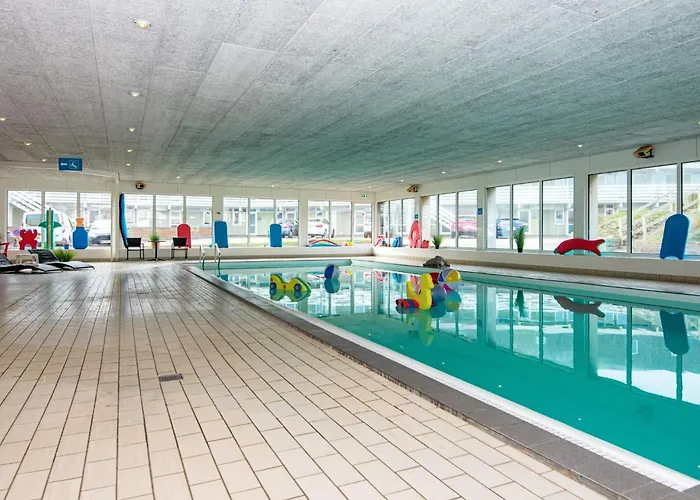 4 Person In Apartament *